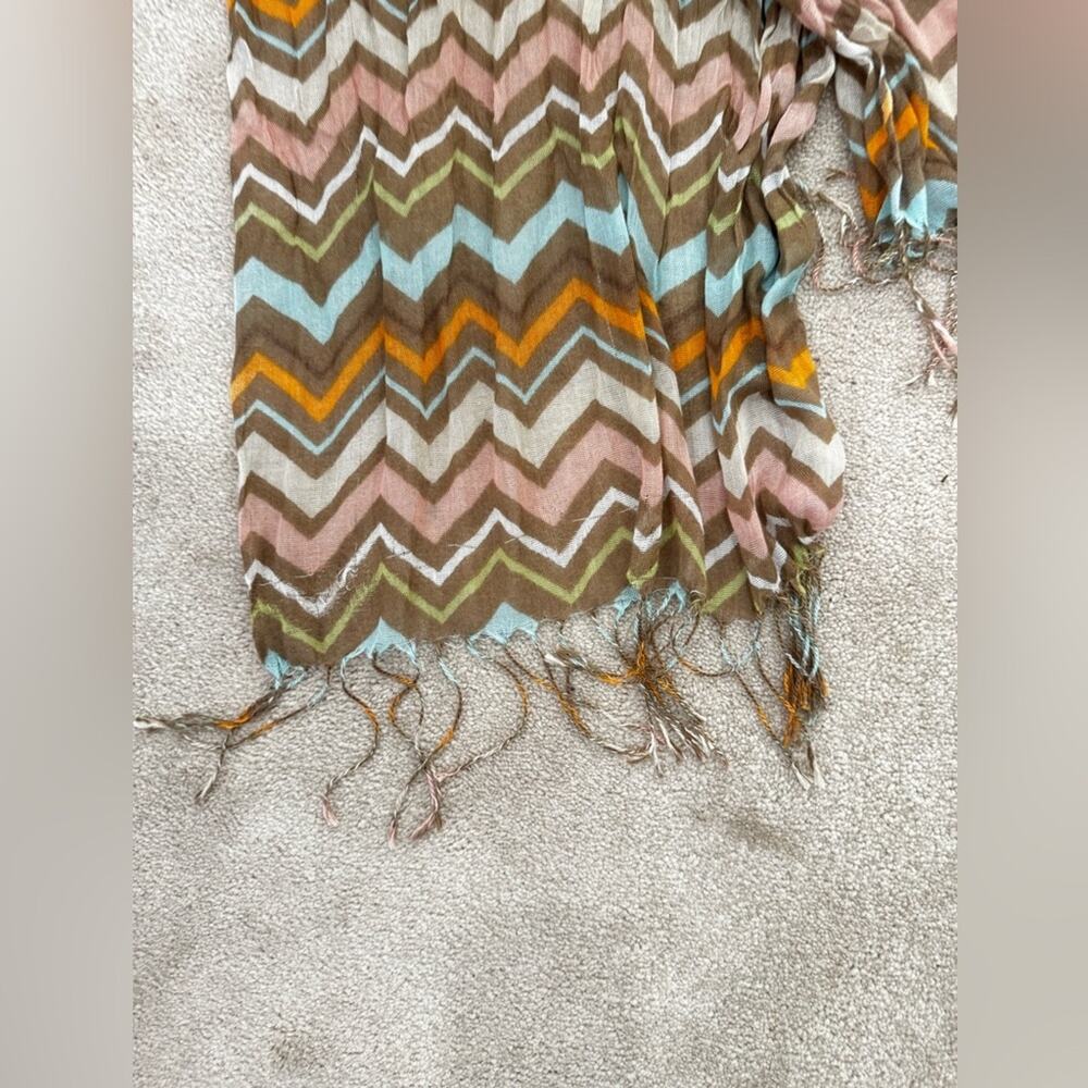 Chevron Patterned Scarf, OX - Picture 4 of 5